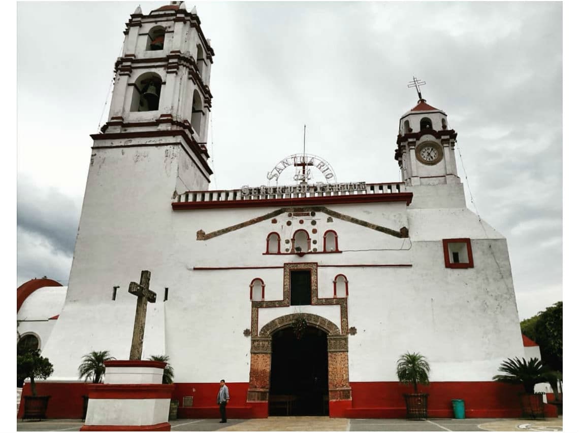 Turismo religioso en iglesias y santuarios icónicos cerca de Ixtapan de la Sal